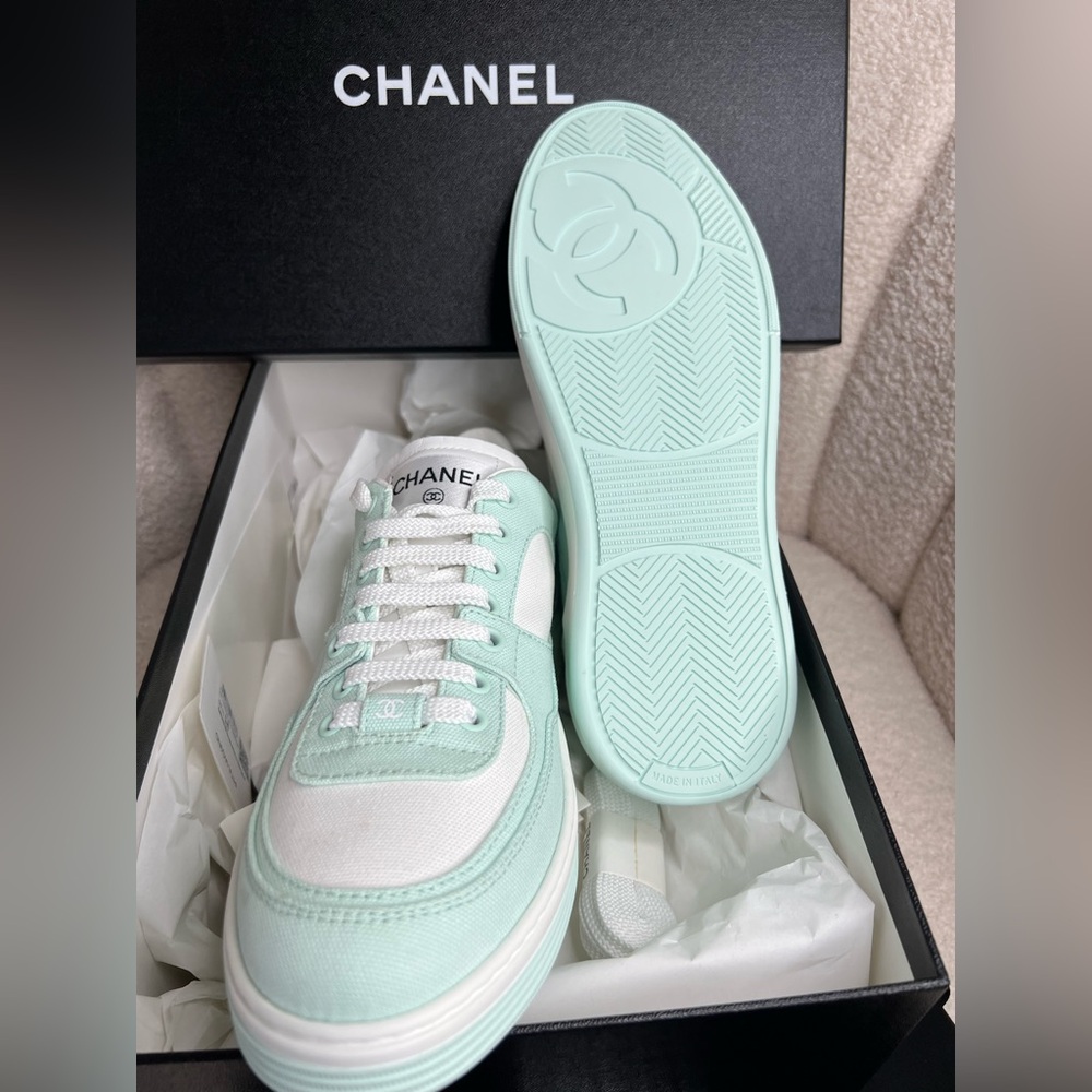CHANEL Light Turquoise Sneakers 38.5 — New in Box - Picture 10 of 12